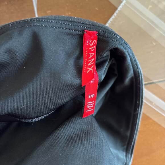 SPANX Women's Faux Leather Moto Leggings - Picture 5 of 5